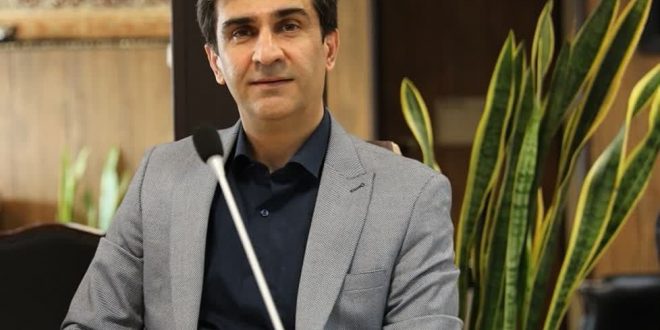 تیم اقتصادی دولت چهاردهم با مدیریت ارز باعث ایجاد گشایش در فضای کسب و کار شود/ لزوم توجه به تنظیم‌گری در نظام عرضه و تقاضا