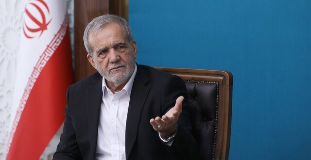 پزشکیان: تکالیف و مسئولیت‌های دقیق هیچ دستگاه و مدیری مشخص نیست