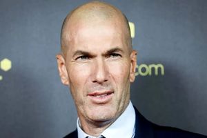 ۱۳۰۶ روز دوری؛ زیدان فقط به این ۲ تیم فکر میکند_دانش دوست 1 ۱۳۰۶ روز دوری؛ زیدان فقط به این ۲ تیم فکر میکند