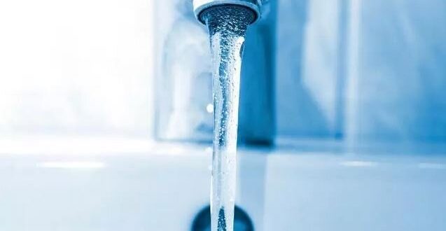 هر تهرانی در شبانه‌روز ۲۵۰ لیتر آب مصرف می‌کند/آماده گذر از تابستان هستیم