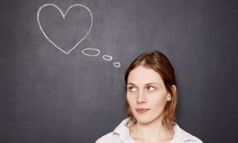 نشانه های کراش داشتن چیست؟ دانش دوست.webp