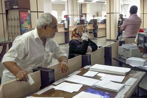 پرداخت عیدی بازنشستگان مشروط شد_دانش دوست 8 پرداخت عیدی بازنشستگان مشروط شد