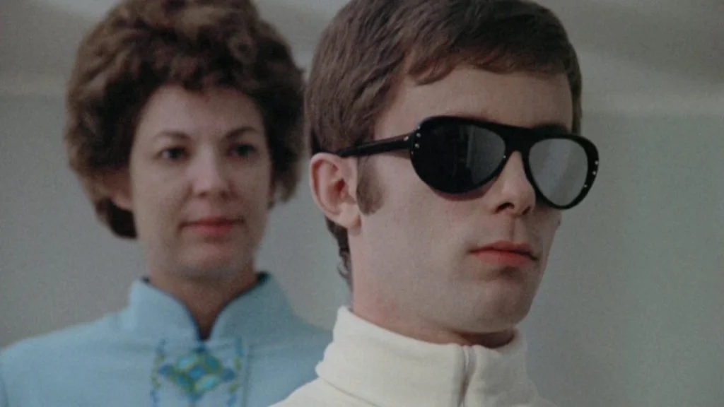 ۱۰ فیلم ترسناک که شما را زهره ترک خواهند کرد_دانش دوست 4 رویای مرگ ۱۹۷۴