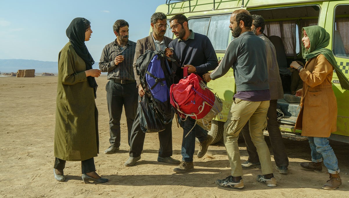 ellat-marg-namaloom-005